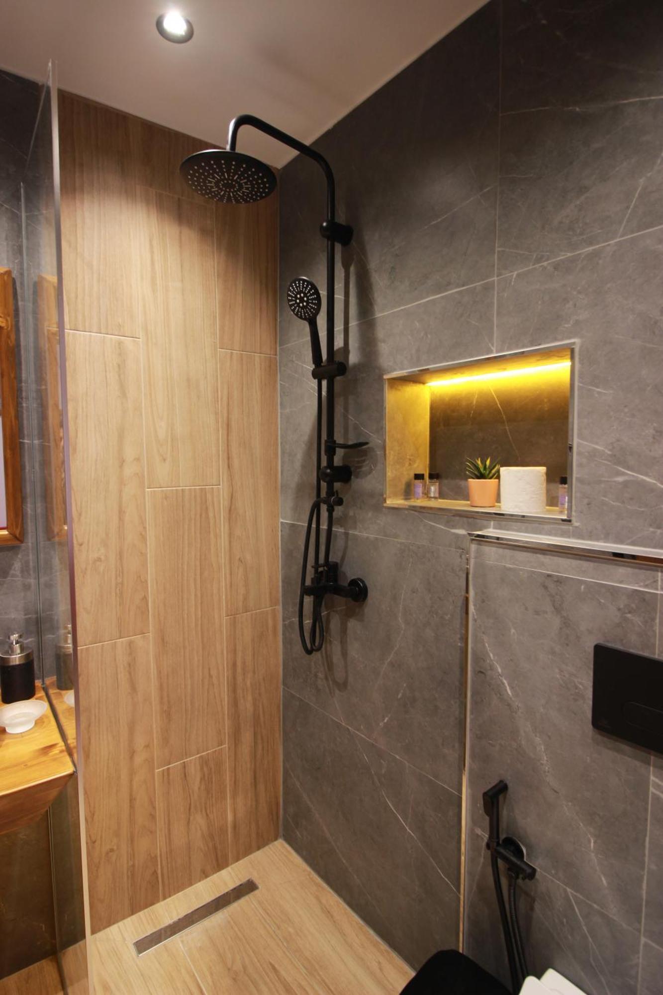 Hotel Grey Stone à Gjirokastër Extérieur photo